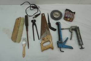 lot 201 image: hand tools lot