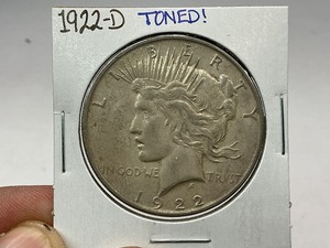 lot 41 image: 1922-D Peace Silver Dollar