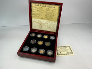 lot 78 image: The Morgan mint westward journey Lewis And Clark Expedition- 11 Coin Collection
