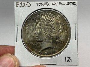 lot 124 image: 1922-D Peace Silver Dollar