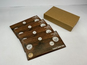 lot 79 image: 4x 1985 Mint Sets in Original Shipping Carton