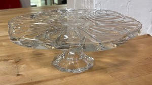 lot 64 image: Crystal Pedestal Cake Plate