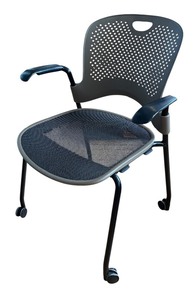 lot 79 image: Herman Miller Caper Office Chair