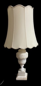 lot 139 image: Luxurious Marble Based Lamp