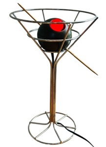 lot 40 image: Vintage 1993 David Krys Martini Lamp