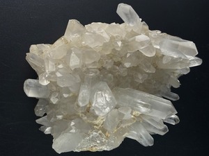 lot 46 image: Quartz Point Terminated Cluster with Record Keepers is a remarkable crystal formation featuring multiple clear quartz points, some etched with natural lines record keeper markings. 12.4 oz.  0.354 kg.