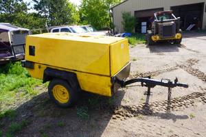 Atlas Copca Tow Behind 185 CFM Commercial Air Compressor