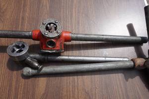 lot 58 image: 2 - Ridgid 34 Pipe Threaders With Reamer