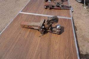 lot 73 image: Pintle Receiver Hitch