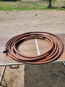 lot 32 image: 50 of 1 Commercial Air Compressor Hose