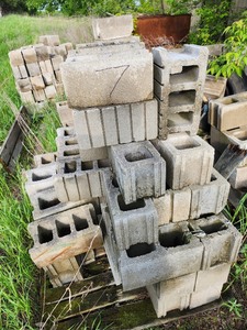 lot 40C image: Approximately 60 Construction Cinder Blocks