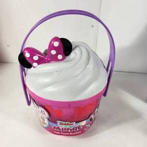 lot 42 image: New Disney Junior Minnie Fab Food Bucket 25 Pieces Great Gift