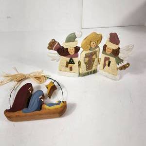 lot 78 image: Lot Of Two Christmas Decorations Wooden Nativity And Fold Out Women With Cross Excellent Condition