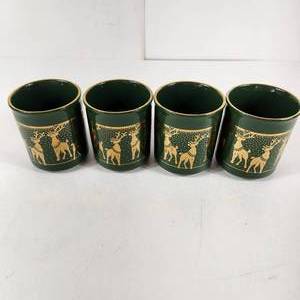 lot 87 image: Lot Of Four Christmas Deer Coffee Cups Mugs Green Gold Excellent Condition