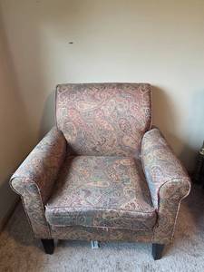 lot 18 image: Patterned Upholstered Armchair with Paisley Design