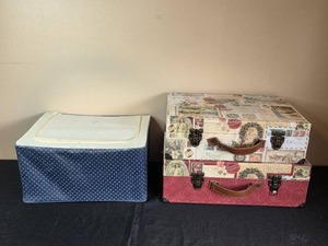 lot 28 image: Set of Christmas Decorative Boxes and Blue Storage Box