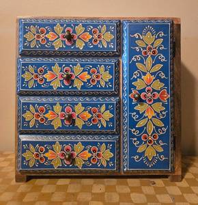 lot 37 image: Handcrafted Wooden Shabby Chic Jewelry Box with Floral Design