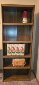lot 39 image: Large Wooden Bookshelf with Five Shelves - contents on shelves not inc
