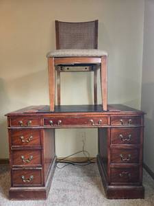 lot 48 image: Vintage Wooden Desk with Multiple Drawers & Chair