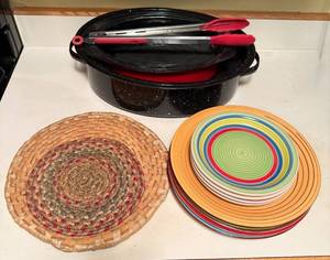 lot 131 image: Enamel Roasting Pans with Tongs and Colorful Dining Plates