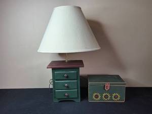 lot 155 image: Vintage Table Lamp with Shade and Wooden Box Set