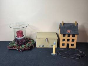 lot 156 image: Rustic Wooden Candle Holder Set with Decorative House and Box