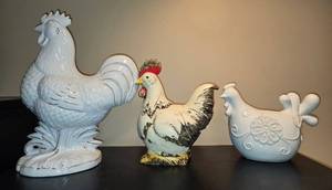 lot 161 image: Set of Chicken Decor Sculptures