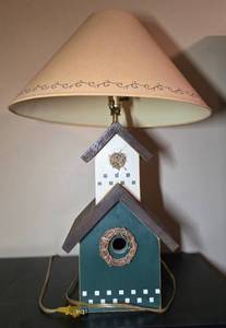 lot 167 image: Unique Birdhouse Table Lamp with Country Design