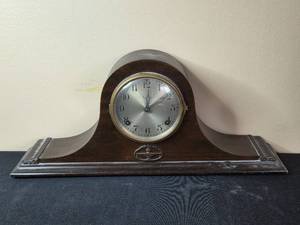 lot 216 image: Antique Ingraham Mantel Clock with Wood Case