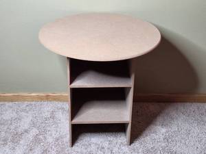 lot 221 image: Simple Wood Accent Table with Shelves