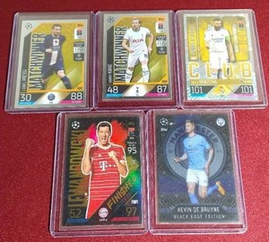 lot 12 image: (5) Soccer Cards - All Superstars