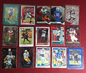 lot 45 image: (15) Football Rookie Cards