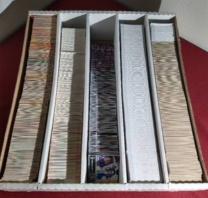 lot 58 image: Huge Box of Hockey Base Cards