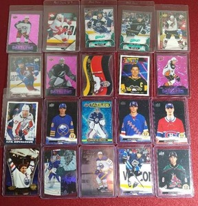 lot 92 image: (20) Hockey Cards - Stars, Rookies, Inserts