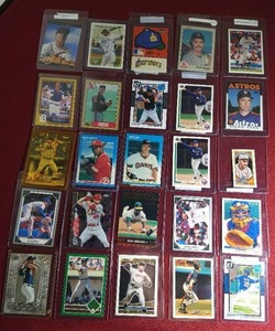 lot 128 image: (25) Baseball Cards - Nice Names, Rookies, Etc