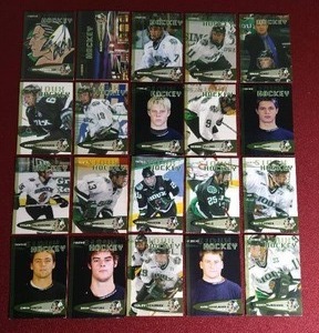 lot 168 image: 2003-04 Fighting Sioux 20-Card Hockey Set
