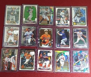 lot 187 image: (15) Baseball Rookie Cards - Some Nice Names