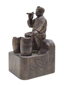 lot 75 image: Old Vintage Hand Carved Oriental Figural Cigar Holder