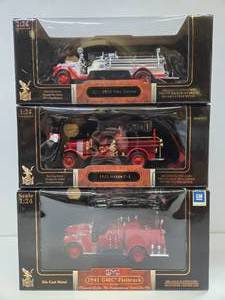 lot 100 image: Group of Mint in Box Diecast Firetrucks #4