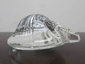 lot 154 image: Hand Signed STEUBEN Glass Sheep