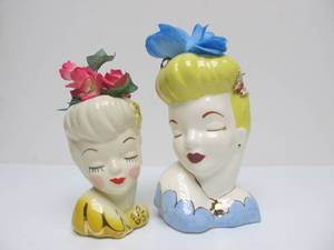 lot 188 image: 2 Vintage 1950s era Lady Head Vase #6