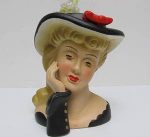 lot 193 image: Vintage 1950s era Lady Head Vase #11