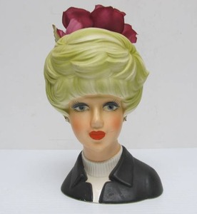 lot 194 image: Vintage 1950s era Lady Head Vase #12