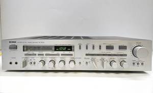 lot 354 image: Excellent Working YAMAHA Model R-2000 Natural Sound Stereo Receiver
