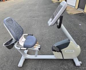 lot 131 image: Excellent Clean Working PRECOR Model RBK 615 Recumbent Exercise Bike