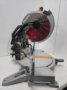 lot 384 image: Working 12 RIDGID Model R4123 Miter Saw