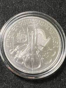 lot 21 image: 2022 AUSTRIAN PHILHARMONIC 1 TROY OZ .999 FINE SILVER IN AIRTITE