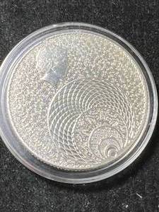 lot 27 image: 1 TROY OZ .999 FINE SILVER ROUND IN AIRTITE