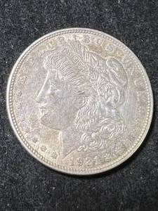 lot 34 image: 1921-D US MORGAN SILVER DOLLAR