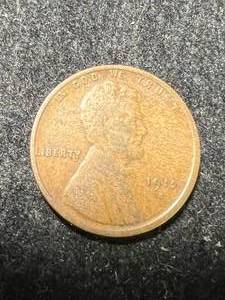 lot 90 image: 1915-S US WHEAT CENT F-15